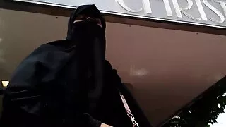 Tiffan lelle lelle izpaužas fucked kas ass seks xxx l ar turīgu draugu.