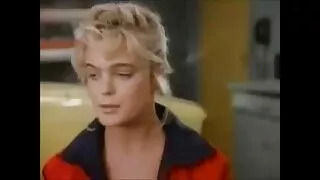 Patt Mich Michova drātējas ar klientu xxx gratis sex bārā.